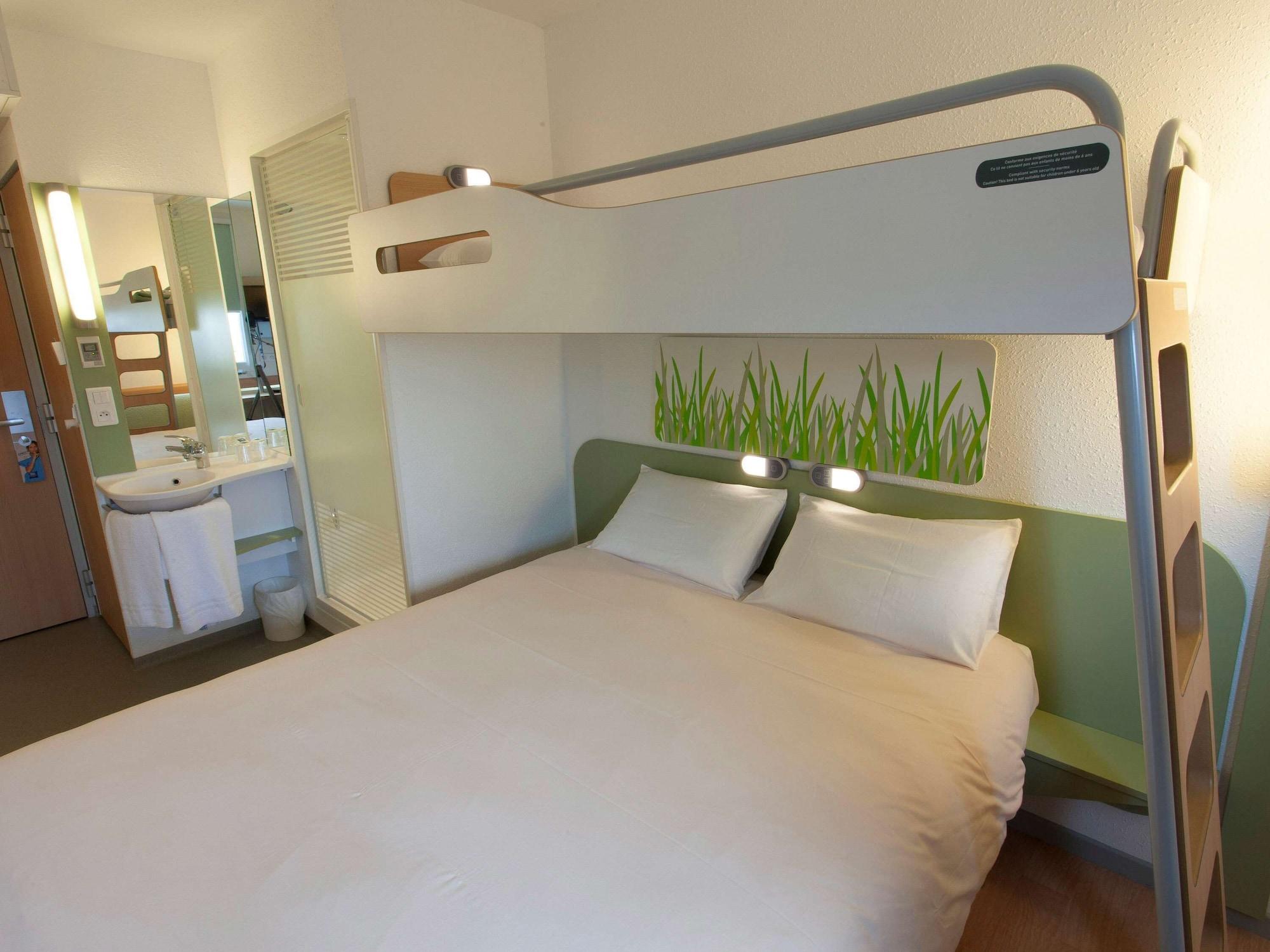 Ibis Budget Cherbourg - La Glacerie Esterno foto