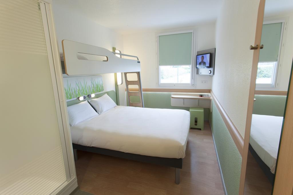Ibis Budget Cherbourg - La Glacerie Esterno foto